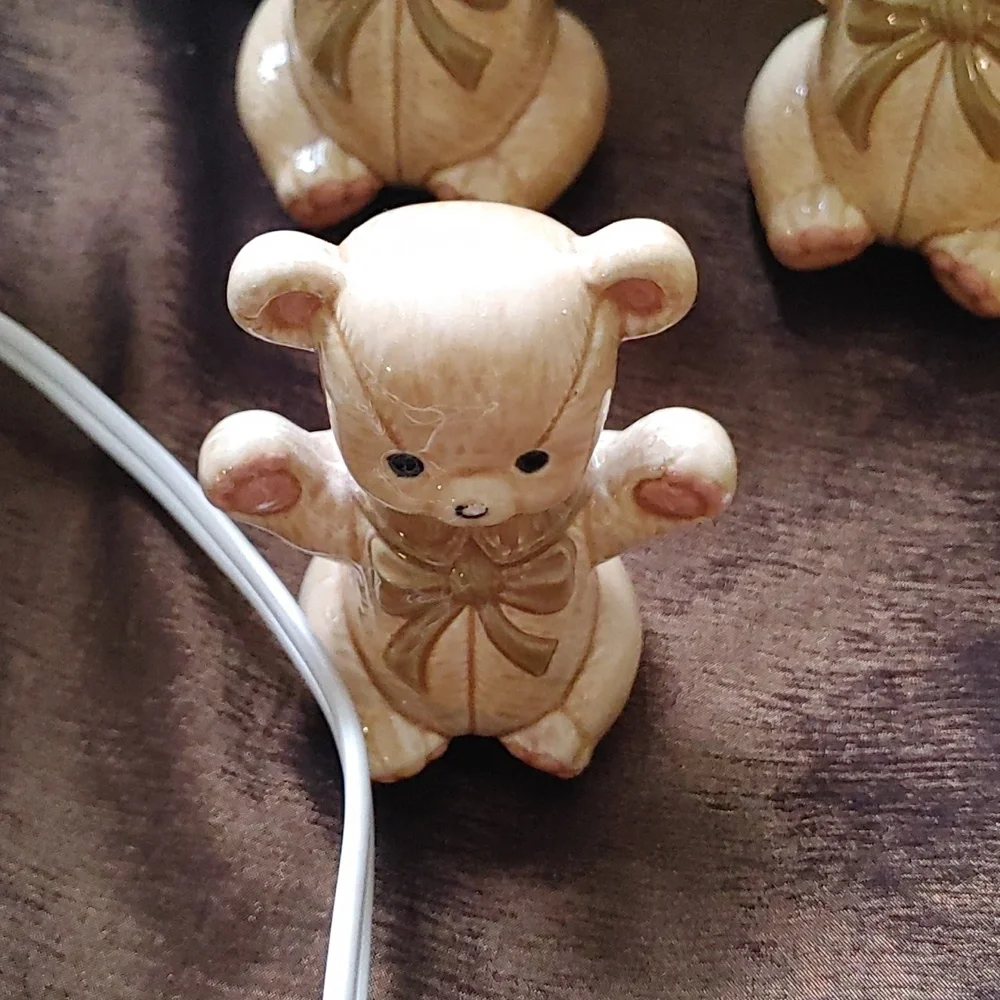 Vintage Infant Light And Powder Set - Picture 4 of 13